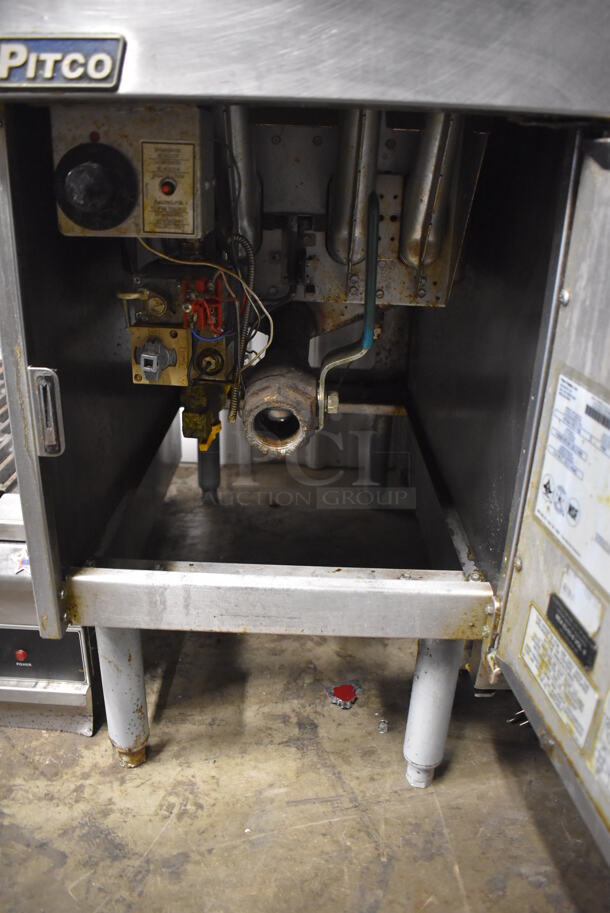 2016 Pitco Frialator SG14 Stainless Steel Commercial Floor Style Natural Gas Powered Deep Fat Fryer w/ 1 Metal Fry Basket. 110,000 BTU. 16x34x45.5 - Image 5 of 6