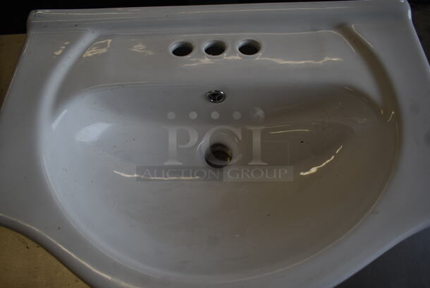White Single Bay Sink. - Image 2 of 3