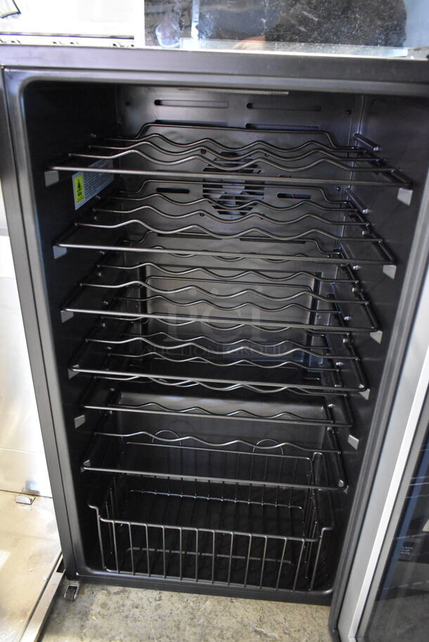 Avanti WC34T2P 20 inch Wide 34 Bottle Capacity Freestanding Wine Cooler Merchandiser. 115 Volts, 1 Phase. Tested and Working! - Image 3 of 4