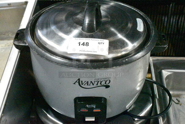 Avantco 177RCB46 Metal Countertop 46 Cup Rice Cooker. 120 Volts, 1 Phase. Tested and Working! - Image 1 of 7