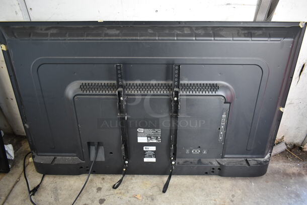 Toshiba 49LF421U19 49" Television. Buyer Must Pick Up - We Will Not Ship This Item. Tested and Working! - Image 5 of 9