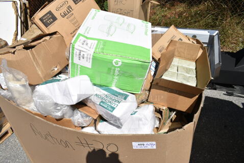 PALLET LOT of 18 BRAND NEW Boxes Including 433B1BGC Choice 1 lb. Natural Kraft Paper Bag - 500/Case, TS12CCRD, 760FFMEDSQWH Choice 5.5 oz. Medium White Paper Scoop / Tray - 1000/Case, Dart S6BWB Spoons, 600LEGALV451 Regency Legs. 18 Times Your Bid! 