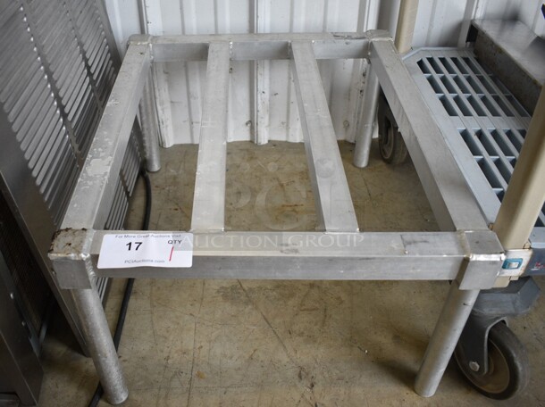 Metal Dunnage Rack. 24x20x12