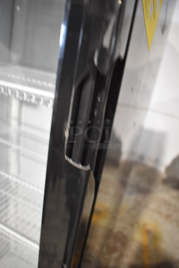 BRAND NEW SCRATCH AND DENT! KoolMore MDR-1GD-13C Metal Commercial Single Door Reach In Cooler Merchandiser w/ Poly Coated Racks on Commercial Casters. 115 Volts, 1 Phase. Tested and Working! - Image 7 of 9