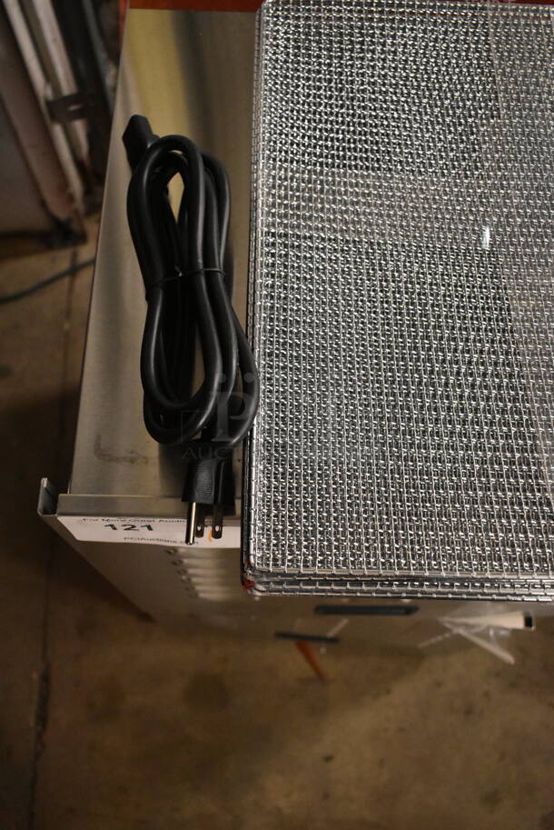 BRAND NEW SCRATCH AND DENT! 2023 Avantco 177EG30N Stainless Steel Commercial Countertop Ten Tray Food Dehydrator with Removable Door. 120 Volts, 1 Phase. Tested and Working! - Image 3 of 7