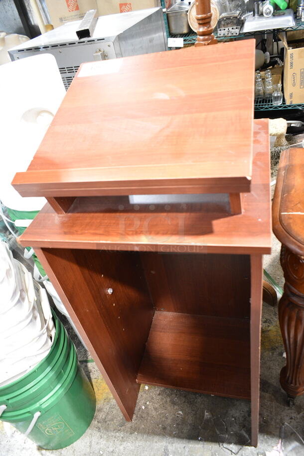 Wood Pattern Podium - Image 1 of 4