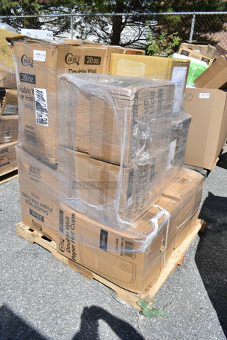 PALLET LOT of 12 BRAND NEW Boxes Including 6 Box 50020DWALLW Choice 20 oz. White Smooth Double Wall Paper Hot Cup - 500/Case, 4 Box 500L1020W Choice White Hot Paper Cup Travel Lid for 10-24 oz. Standard Cups and 8 oz. Squat Cups - 1000/Case. 12 Times Your Bid! 