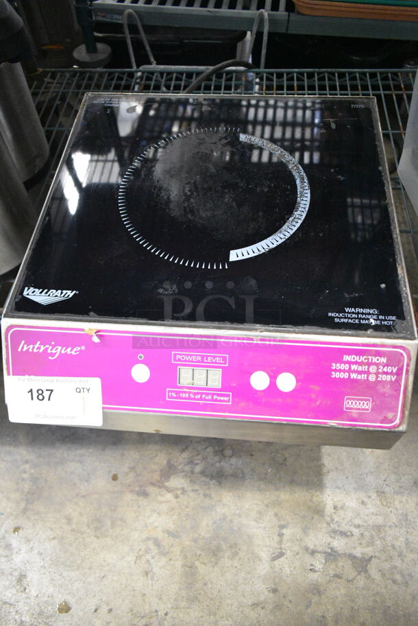 Vollrath Intrigue Electric Powered Single Burner Induction Range. 208/240 Volts, 1 Phase.  - Image 1 of 3