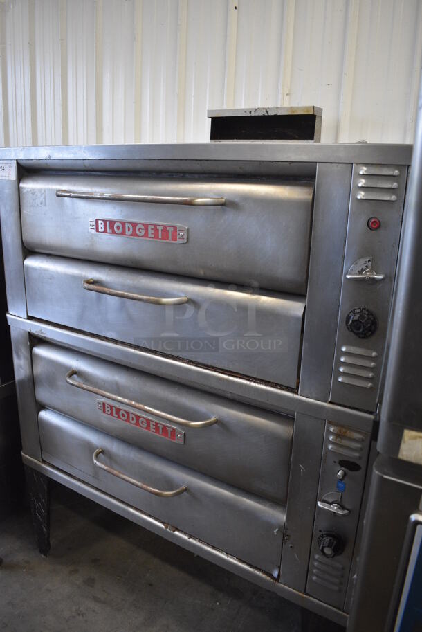2 Blodgett Model 911-P-S Stainless Steel Commercial Single Deck Natural Gas Powered Pizza Ovens on Metal Legs. 51x29x67. 2 Times Your Bid! - Image 5 of 11