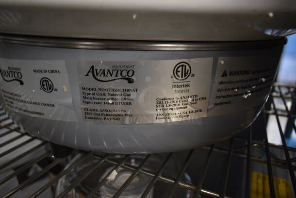 BRAND NEW SCRATCH AND DENT!  Avantco 177GRC110NAT Metal Commercial Countertop Natural Gas Powered Rice Cooker. 14,000 BTU.  - Image 5 of 5