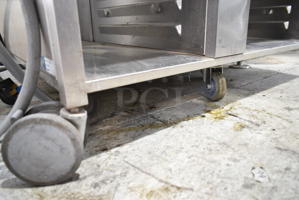 Rational SCC 62 Stainless Steel Commercial Electric Powered SelfCooking Center Combi Convection Oven on Equipment Stand. 208 Volts, 3 Phase. - Image 3 of 7