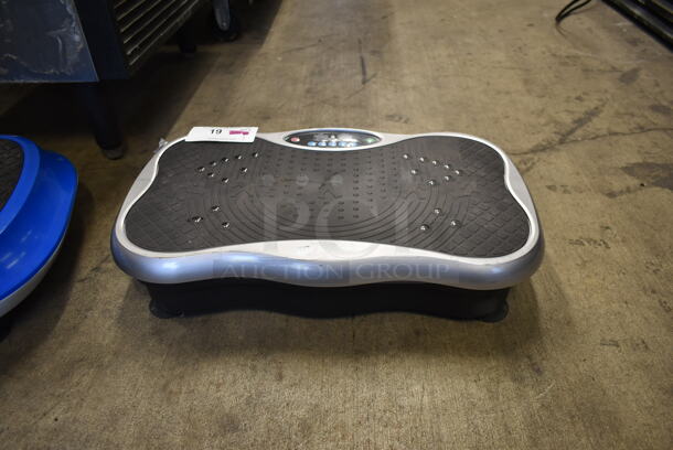 Metal 3D Vibration Plate. 110 Volts, 1 Phase.
