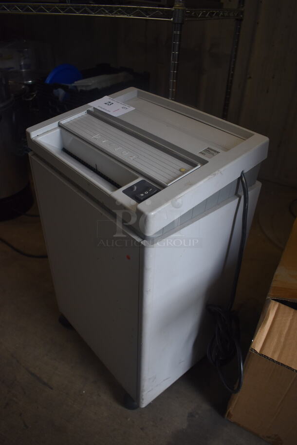 Ideal 2401 Shredder on Wheels 115 Volt 1 Phase. Tested and Working!  - Image 3 of 7