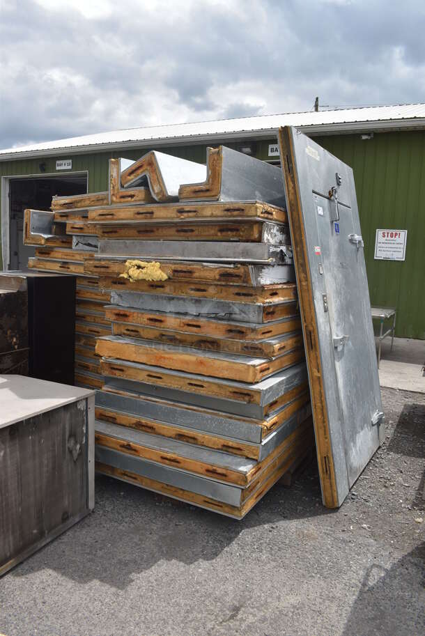 15'x17'x8' Harford Walk In Freezer w/ Floor and Heatcraft LET240CK 208-230 Volts, 1 Phase Evaporator Fan and Heatcraft B3T040H2C Metal Commercial Condenser 200-220 Volts. Picture of the Unit Before Removal Is Included In the Listing. - Image 3 of 12