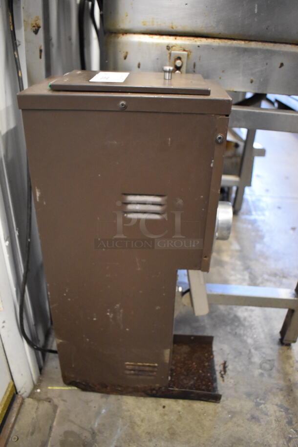 Grindmaster Metal Commercial Countertop Bulk Coffee Bean Grinder. 7.5x14x28. Tested and Working! - Image 4 of 7
