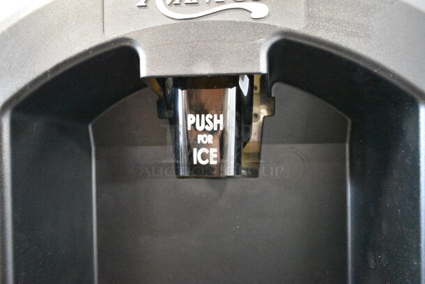 BRAND NEW SCRATCH AND DENT! 2024 Avantco 194HBN12022 22" Wide Hotel Ice Dispenser 120 lb. Capacity. 115 Volts, 1 Phase.  - Image 5 of 9