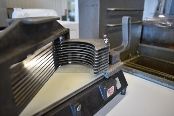 Nemco 555600-1 Metal Commercial Countertop Tomato Slicer.  - Image 6 of 7