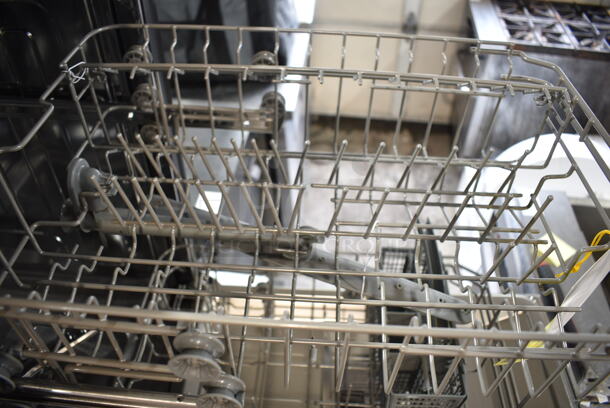 BRAND NEW SCRATCH AND DENT! Honeywell HDS18SS Stainless Steel Undercounter Dishwasher. 120 Volts, 1 Phase. - Image 7 of 12