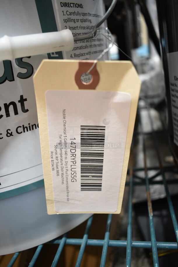 BRAND NEW! Noble Chemical 5 Gallon / 640 oz. Dry It Plus Concentrated Rinse Aid for High Temperature Dish Machines - Image 4 of 5