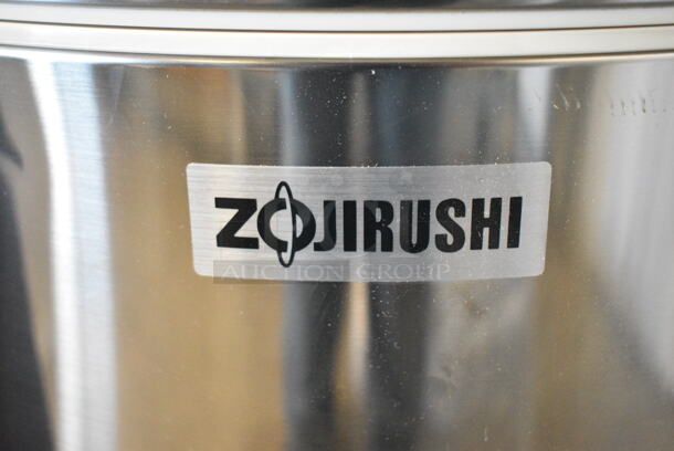 BRAND NEW SCRATCH AND DENT! Zojirushi  RDS-400 17 Cup (Cooked) Stainless Steel Sushi Rice Container - Image 3 of 7
