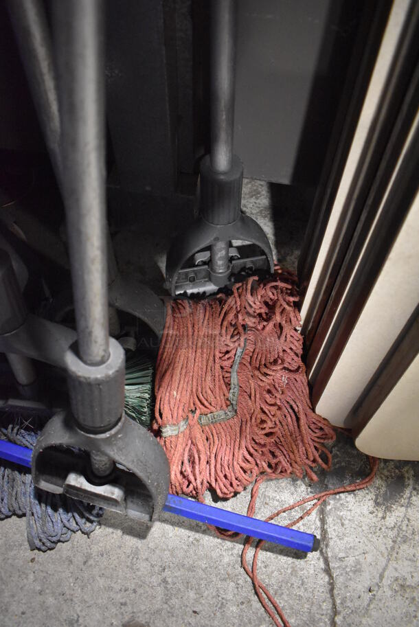 ALL ONE MONEY! Lot of 6 Various Items Including Snow Shovel and Mops - Image 4 of 5