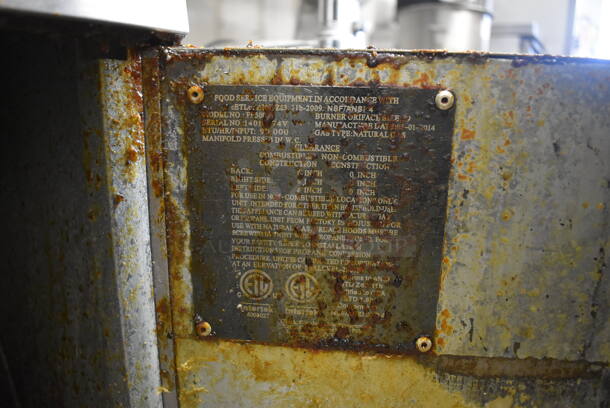 2014 Avantco FF300 Stainless Steel Commercial Natural Gas Powered Deep Fat Fryer w/ 2 Metal Fry Baskets and Right Side Splash Guard. 90,000 BTU. 16x30x44 - Image 7 of 7