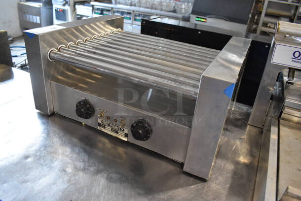 Hot Diggity Model HIY-22S Stainless Steel Commercial Countertop Hot Dog Roller. 120 Volts, 1 Phase. 22.5x27x10.5. Tested and Working! - Image 2 of 5