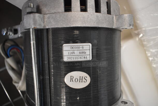 BRAND NEW SCRATCH AND DENT! DO300-6 Motor. 120 Volts, 1 Phase.  - Image 4 of 4
