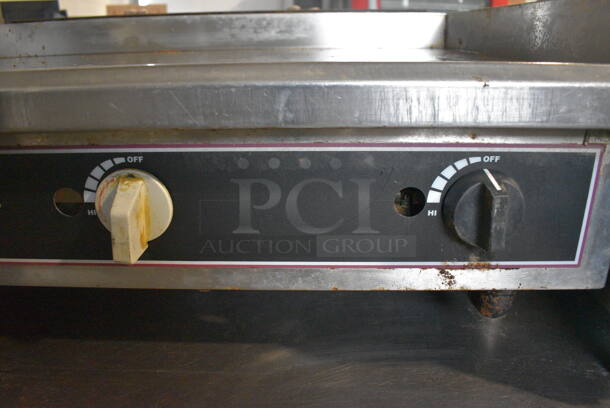 Toastmaster Stainless Steel Commercial Countertop Natural Gas Powered Flat Top Griddle. 36x28x13.5 - Image 5 of 6