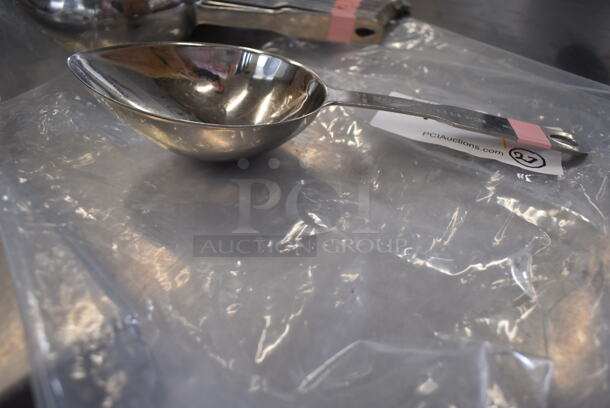 Lot of 27 BRAND NEW! Vollrath 1 Cup Stainless Steel Scoopers.  - Image 3 of 6