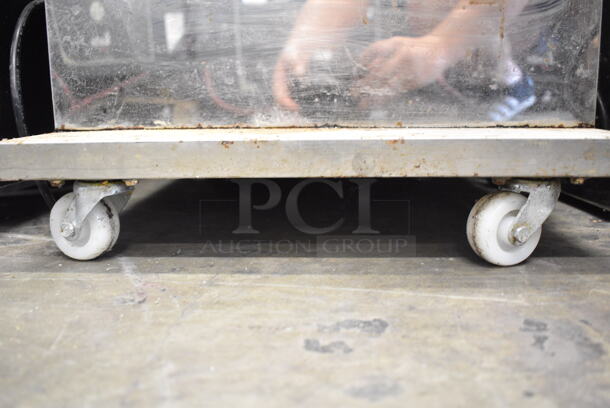 Stainless Steel Commercial Unit on Commercial Casters.  - Image 3 of 5