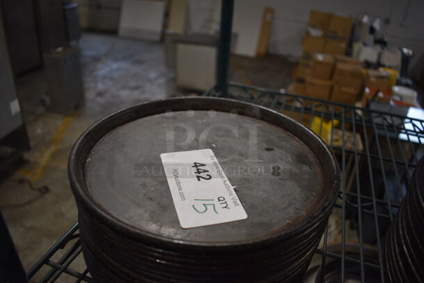 15 Metal Round Baking Pans. 9.5x9.5x1. 15 Times Your Bid! - Image 2 of 2