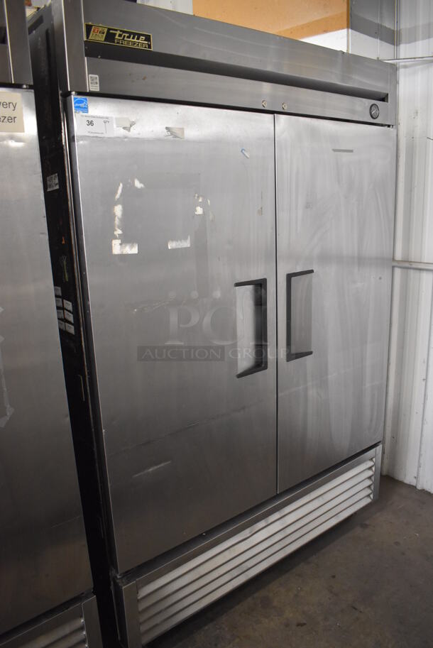 2013 True T-49F ENERGY STAR Stainless Steel Commercial 2 Door Reach In Freezer w/ Poly Coated Racks on Commercial Casters. 115 Volts, 1 Phase. 54x30x83. Tested and Working! - Image 3 of 7