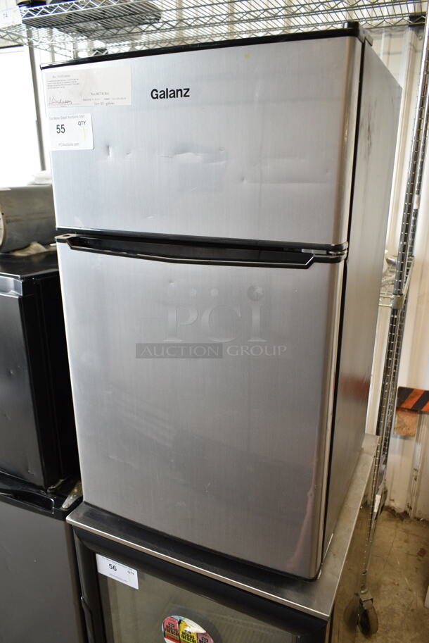 Galanz GLR31TS1E02 Mini Cooler Freezer. 120 Volts, 1 Phase. Cannot Test - Unit Needs New Plug Head - Image 1 of 7