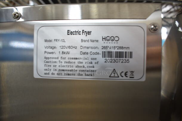 2 BRAND NEW SCRATCH AND DENT! 2023 Hoocoo FRY-10L Stainless Steel Commercial Countertop Electric Powered Fryer w/ Lid and Fry Basket. 120 Volts, 1 Phase. 2 Times Your Bid! - Image 6 of 7