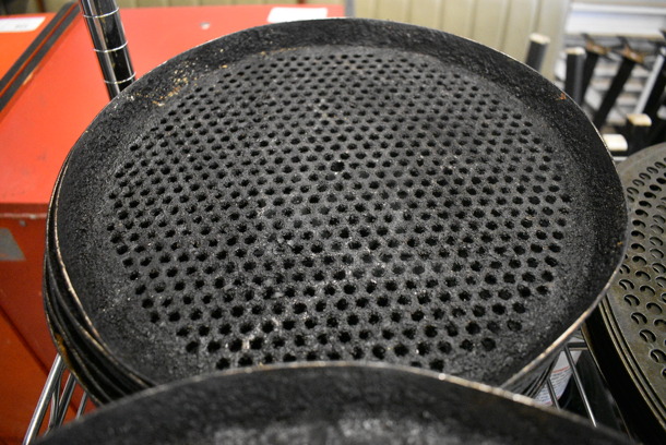 24 Metal Round Perforated Pizza Baking Pans. 12x12x1. 24 Times Your Bid! - Image 2 of 2