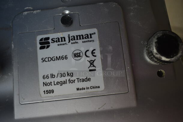 San Jamar Escali SCDGM66 Countertop 66 Pound Food Portioning Scale. Cannot Test Due To Missing Power Cord - Image 4 of 4