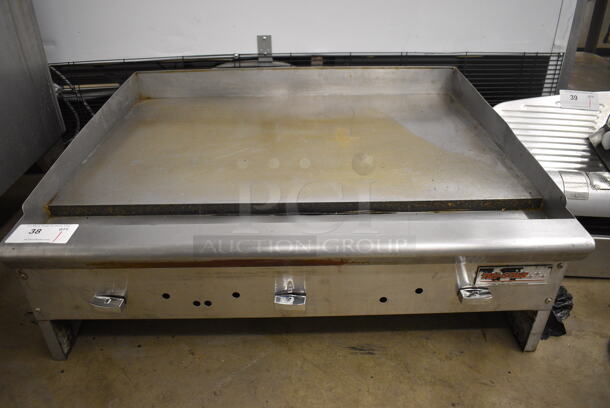 Tri-Star Stainless Steel Commercial Countertop Natural Gas Powered Flat Top Griddle. 36x33x14