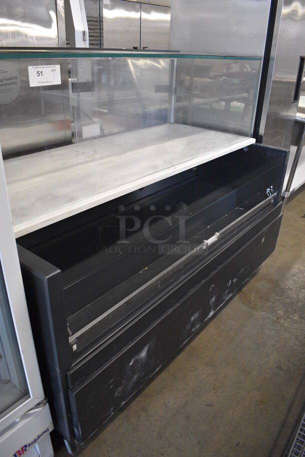 Metal Commercial Floor Style Grab N Go Merchandiser w/ Top Dry Merchandising Case. 220 Volts, 1 Phase. 66x35x53. Cannot Test Due To Cut Power Cord