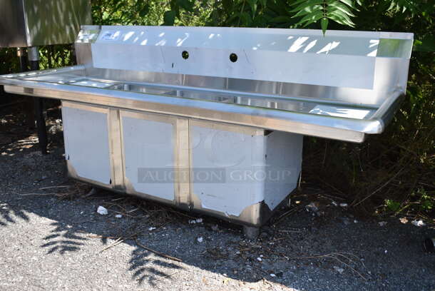 BRAND NEW SCRATCH AND DENT! Steelton 522CS31014LR 54" 18-Gauge Stainless Steel Three Compartment Commercial Sink with 2 Drainboards - 10" x 14" x 12" Bowls. No Legs.  - Image 3 of 7