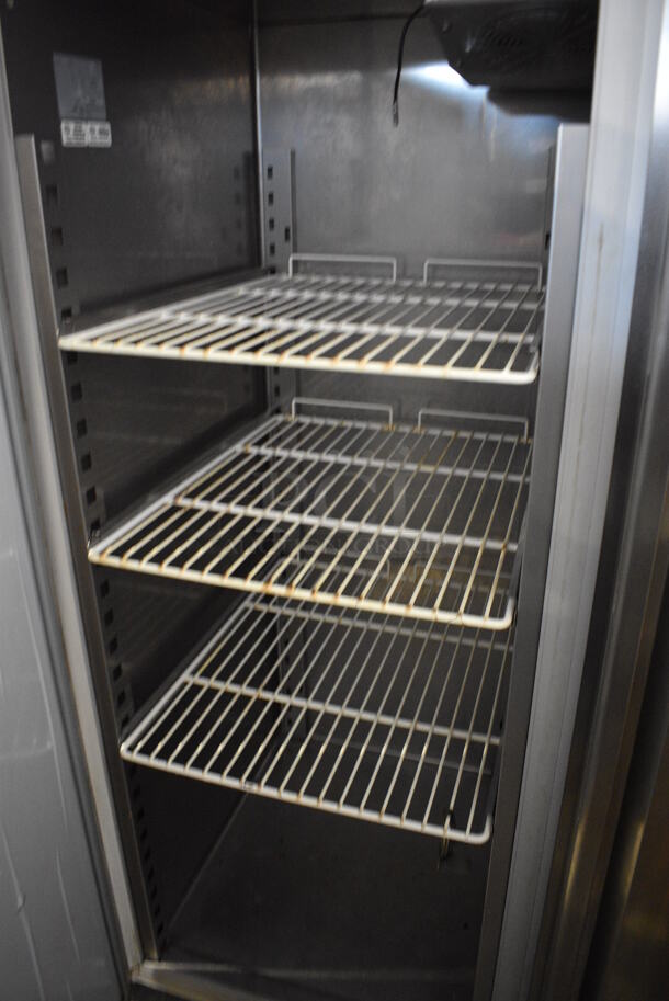 CustomCool Model RIR2SC Stainless Steel Commercial 2 Door Reach In Cooler w/ Poly Coated Racks on Commercial Casters. 115 Volts, 1 Phase. 55.5x32x80. Tested and Working! - Image 4 of 5