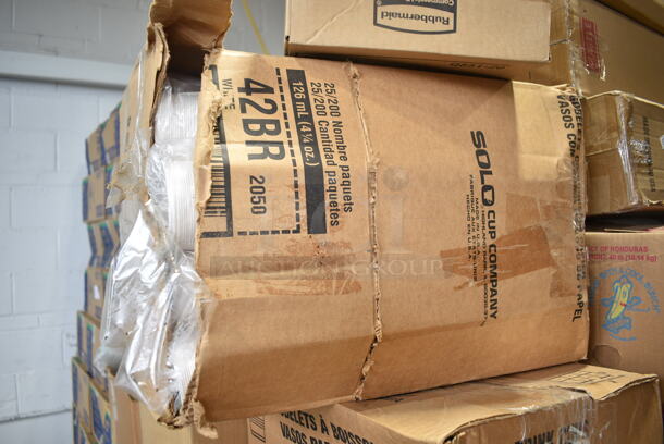 PALLET LOT of 30 BRAND NEW Boxes Including 3 Box Rubbermaid Q851-20 Dust Mops, Honey Mustard, PL2N Dart Clear Plastic Lids, Solo Plastic Cups, 42BR Cups, Solo P325N 3.25 oz. Translucent Polystyrene Souffle Cup / Portion Cup - 2500/Case. 30 Times Your Bid!  - Image 12 of 12