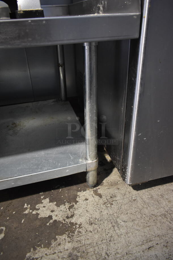 Regency 600ES3030G Stainless Steel Equipment Stand w/ Under Shelf. - Image 4 of 5