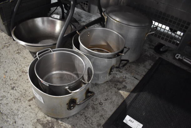 5 Various Metal Stock Pots w/ 1 Lid. Includes 17x13x9. 5 Times Your Bid! - Image 2 of 6