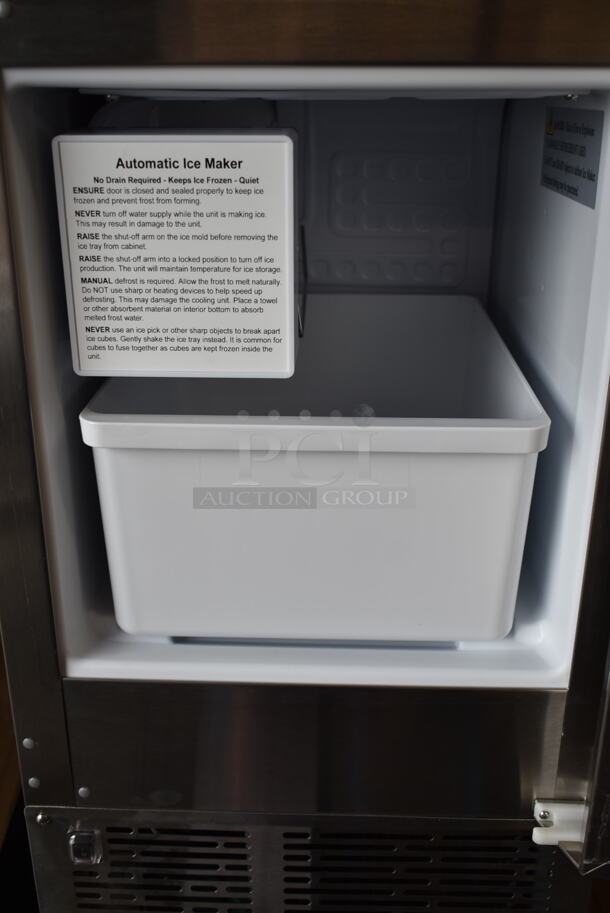 BRAND NEW SCRATCH AND DENT! Whynter MIM-14231SS Stainless Steel 14” Undercounter Automatic Marine Ice Maker 23lb Daily Output. 115 Volts, 1 Phase. Tested and Working! - Image 4 of 8