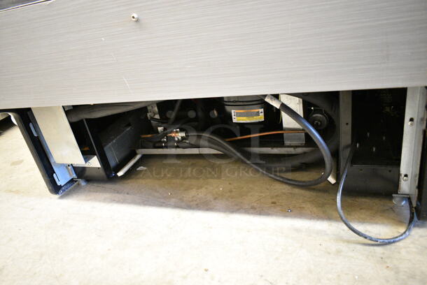 Metal Commercial Reach In Grab N Go Merchandiser. Cannot Test Due To Plug Style - Image 3 of 5