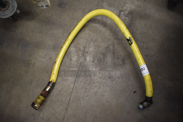 Yellow Gas Hose. 40" - Image 1 of 4