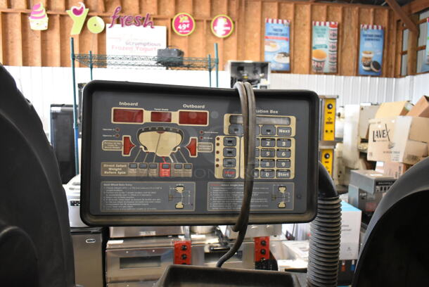 Coats 1250 Metal Commercial Floor Style 2D Wheel Balancer with Laser Guided Operation. 220-250 Volts, 1 Phase. - Image 5 of 7
