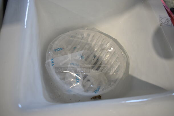 2 BRAND NEW SCRATCH AND DENT! Single Bay Drop In Sink w/ Zurn Elkay P1900-SEMI-DOME PVC Dome Bottom Strainer for Z1900 Series Floor Sinks. 2 Times Your Bid!  - Image 4 of 6