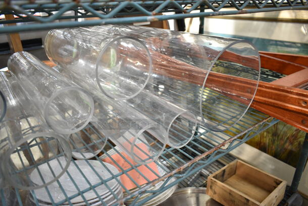 ALL ONE MONEY! Tier Lot of Various Items Including Claw Crackers, Serving Tray - Image 4 of 6